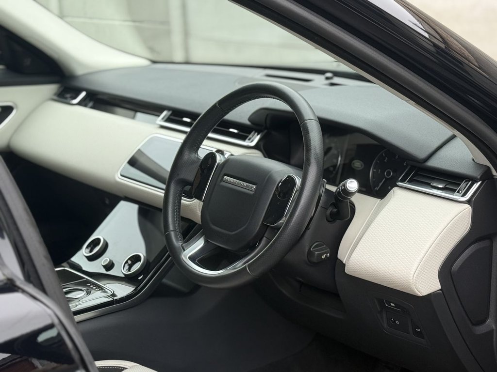 Used Land Rover Range Rover Velar 2017 for sale - 77328138: Photo 17