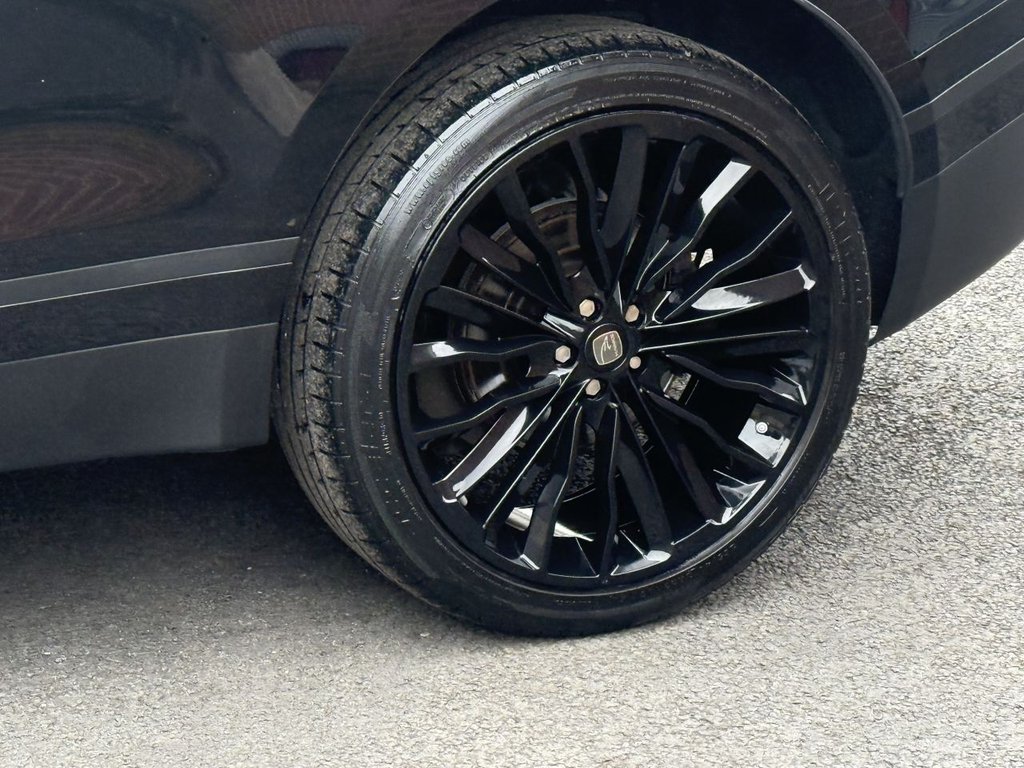 Used Land Rover Range Rover Velar 2017 for sale - 77328138: Photo 32