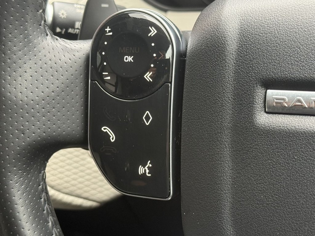 Used Land Rover Range Rover Velar 2017 for sale - 77328138: Photo 35