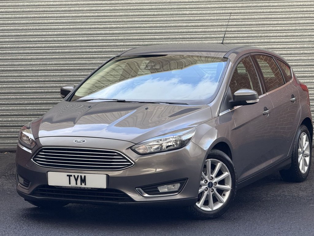 Used Ford Focus 2015 for sale - 76698279: Photo 2