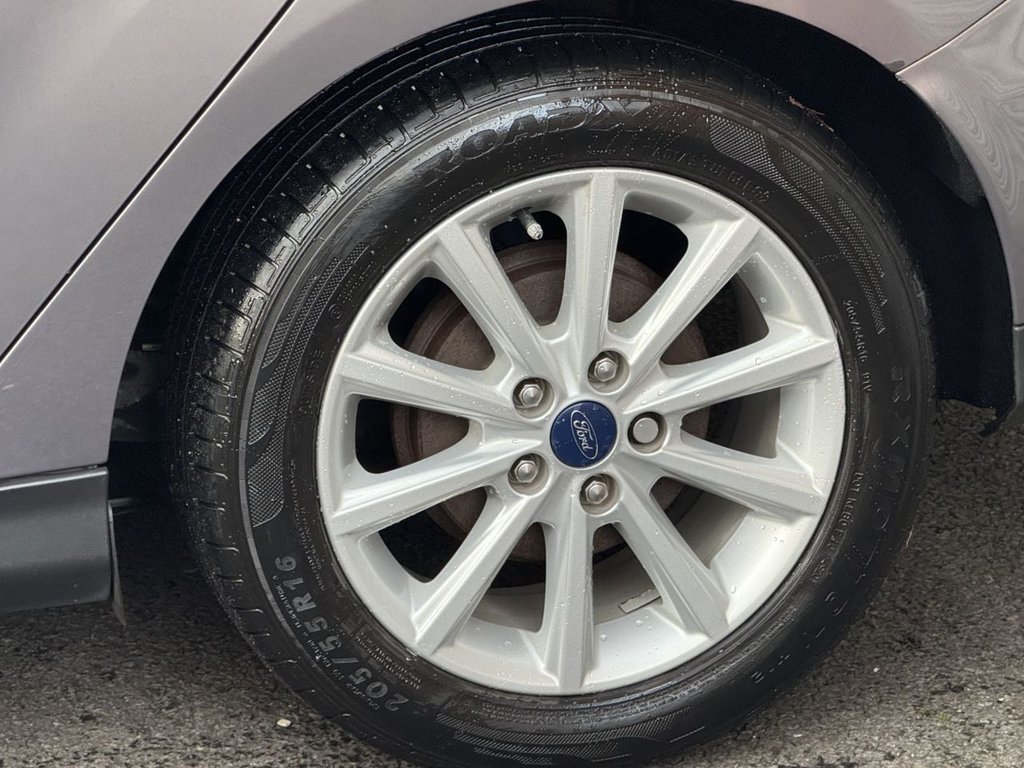 Used Ford Focus 2015 for sale - 76698279: Photo 32