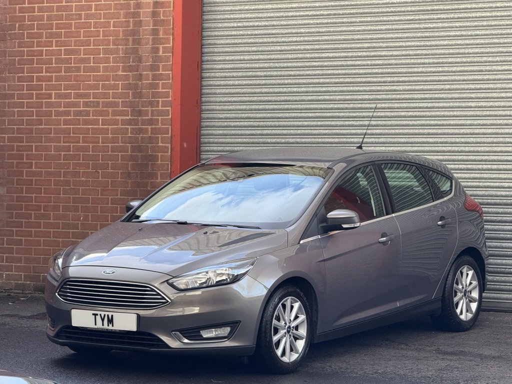 Used Ford Focus 2015 for sale - 76698279: Photo 4