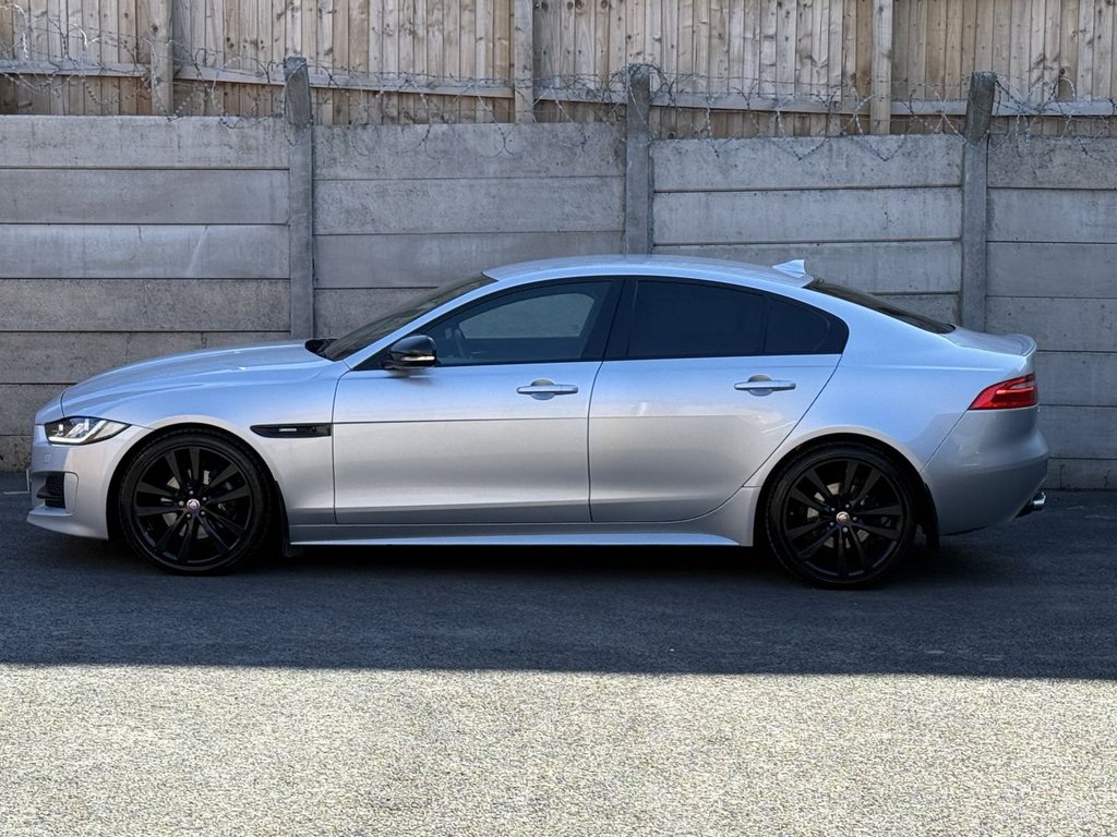 Used Jaguar XE 2015 for sale - 78154067: Photo 10