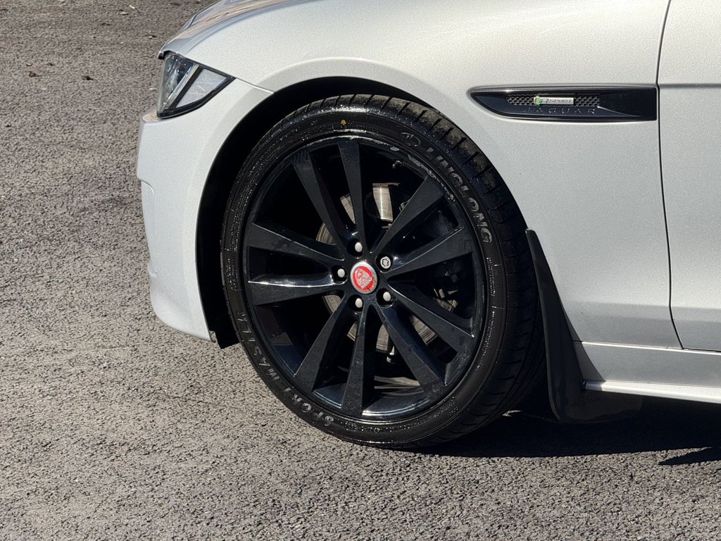 Used Jaguar XE 2015 for sale - 78154067: Photo 26