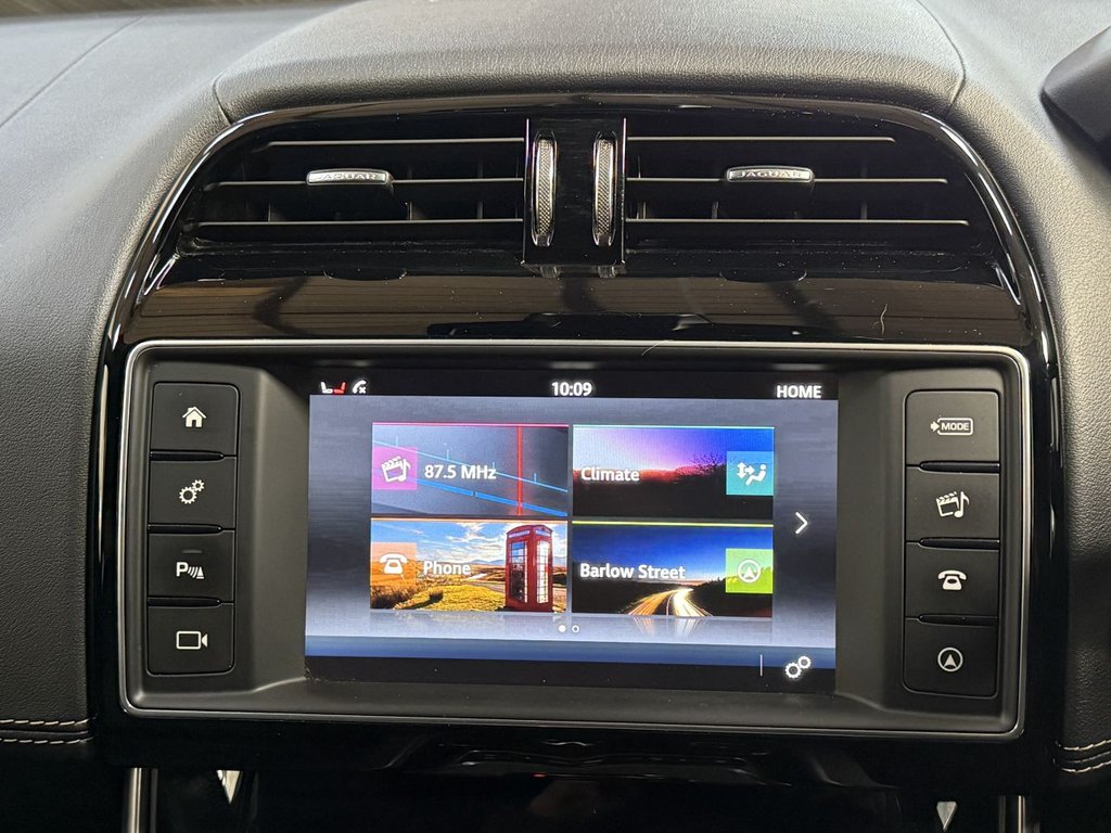 Used Jaguar XE 2015 for sale - 78154067: Photo 29