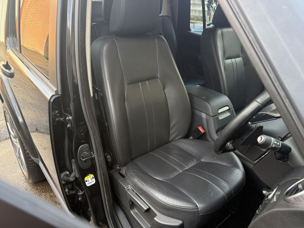 Used Land Rover Discovery 2014 for sale - 76698074: Photo 11