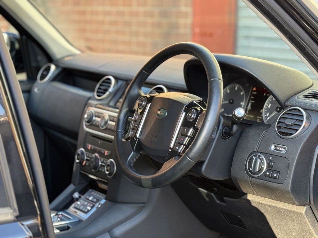 Used Land Rover Discovery 2014 for sale - 76698074: Photo 16