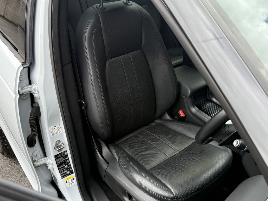 Used Land Rover Discovery Sport 2018 for sale - 76698401: Photo 14