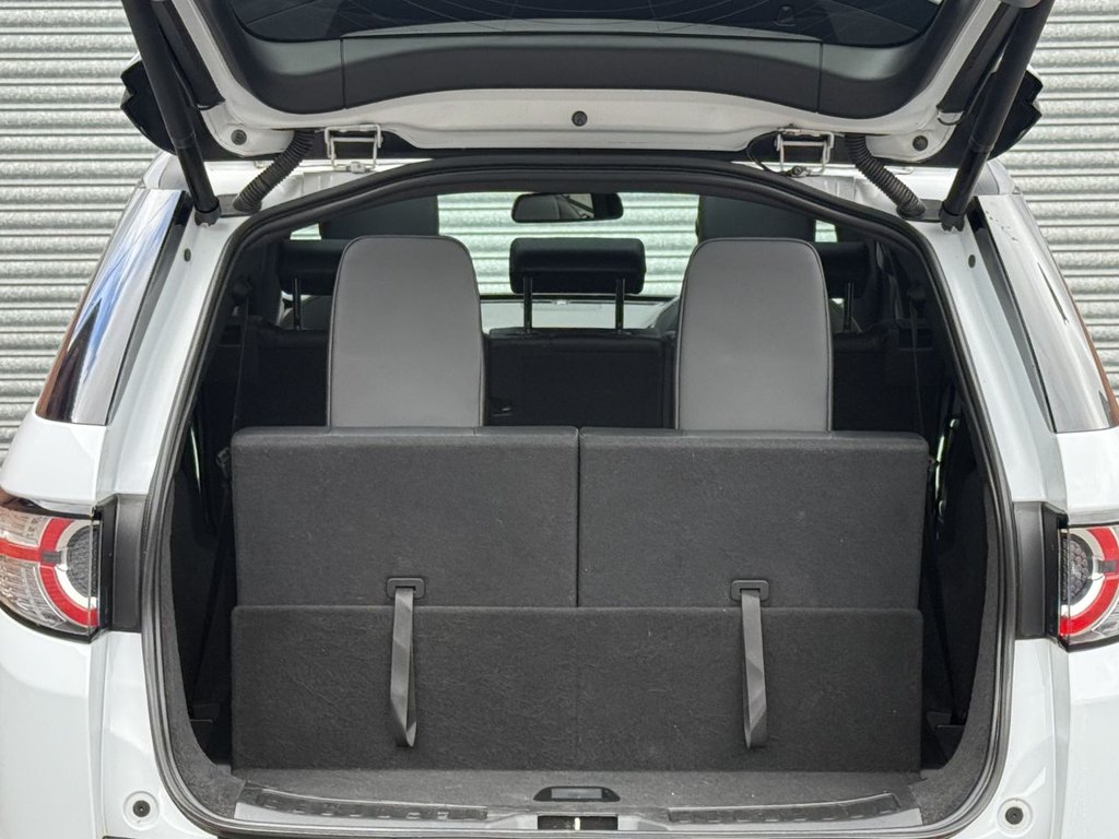 Used Land Rover Discovery Sport 2018 for sale - 76698401: Photo 18