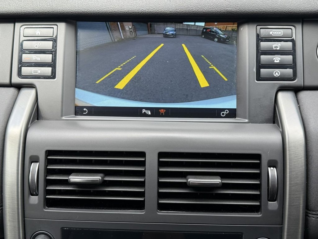 Used Land Rover Discovery Sport 2018 for sale - 76698401: Photo 36