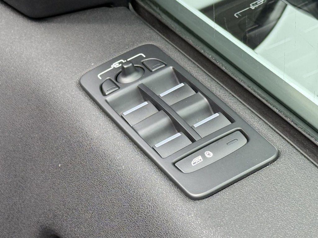 Used Land Rover Discovery Sport 2018 for sale - 76698401: Photo 42