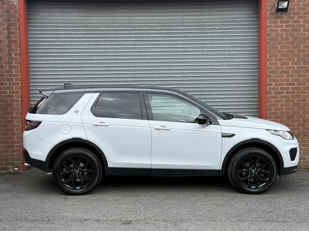 Used Land Rover Discovery Sport 2018 for sale - 76698401: Photo 9
