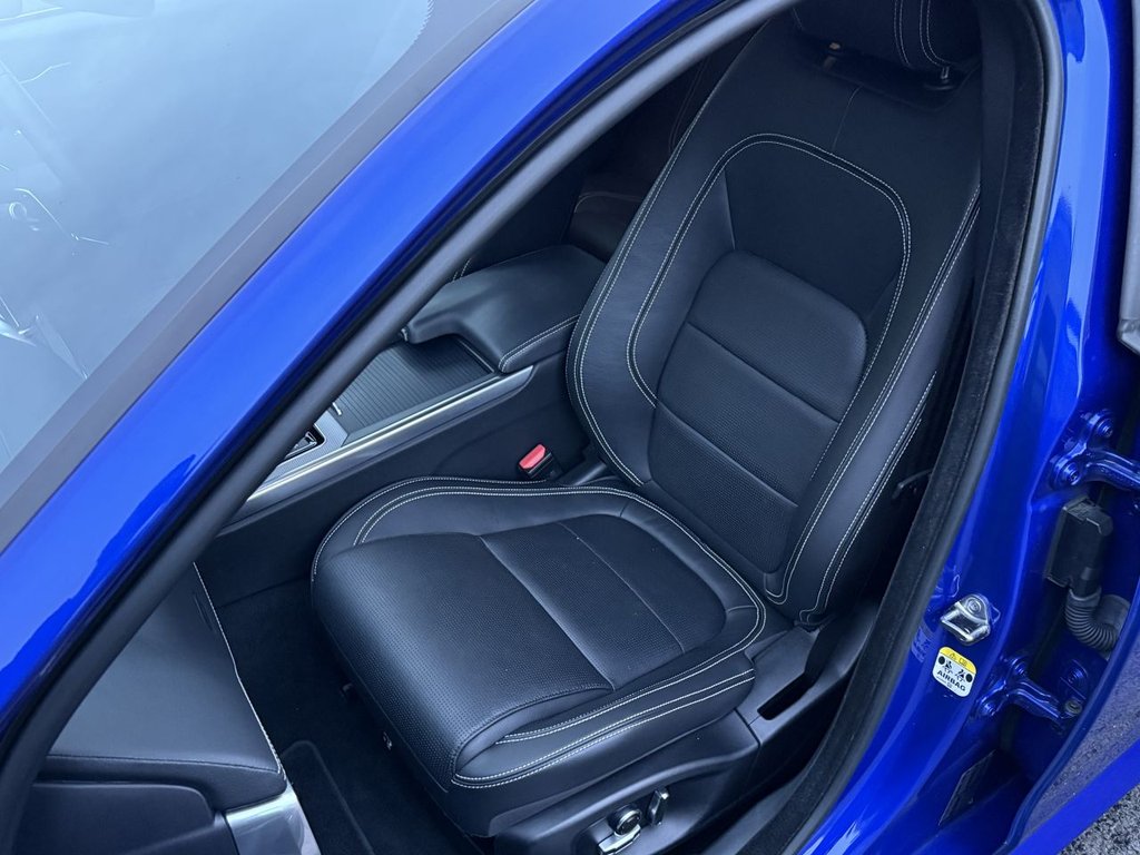 Used Jaguar XE 2019 for sale - 76900634: Photo 19