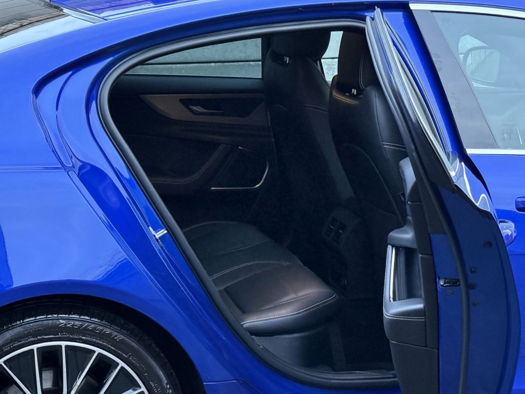 Used Jaguar XE 2019 for sale - 76900634: Photo 20