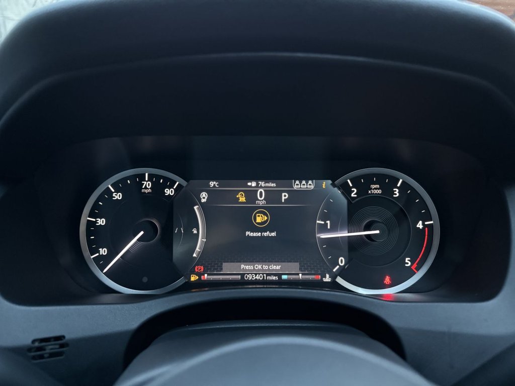 Used Jaguar XE 2019 for sale - 76900634: Photo 41