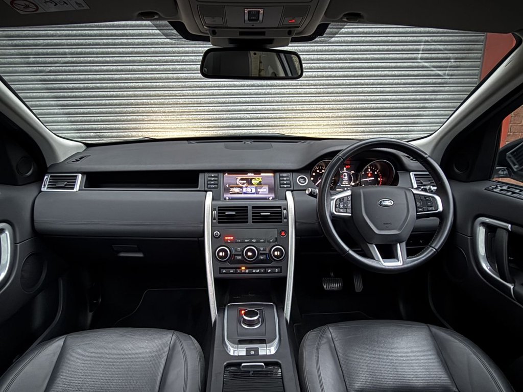 Used Land Rover Discovery Sport 2017 for sale - 77275871: Photo 12