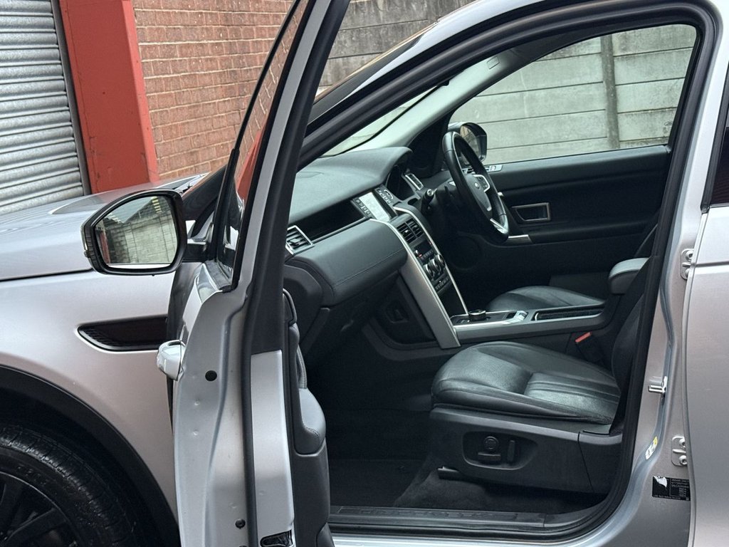 Used Land Rover Discovery Sport 2017 for sale - 77275871: Photo 13