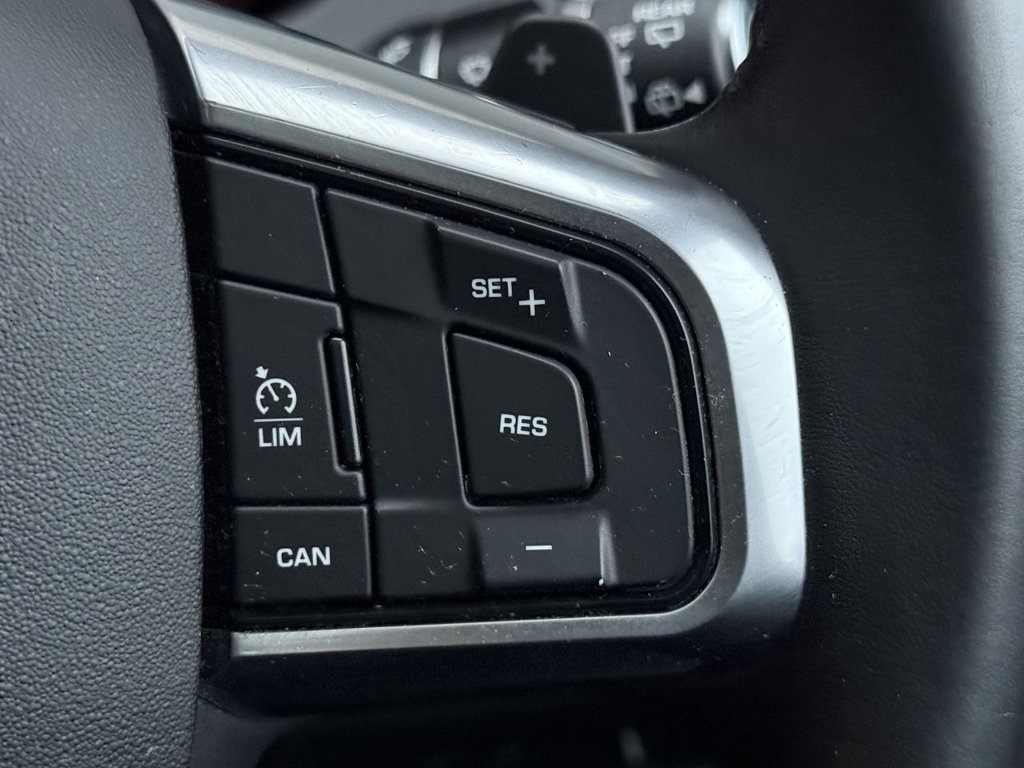 Used Land Rover Discovery Sport 2017 for sale - 77275871: Photo 32