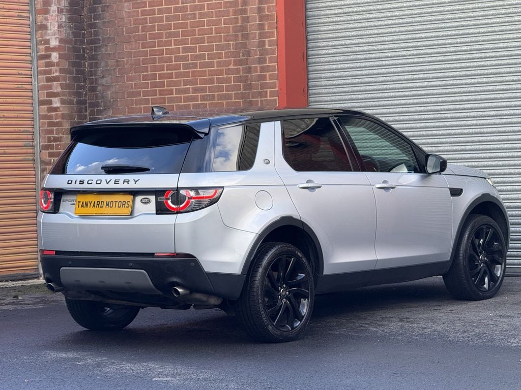 Used Land Rover Discovery Sport 2017 for sale - 77275871: Photo 6