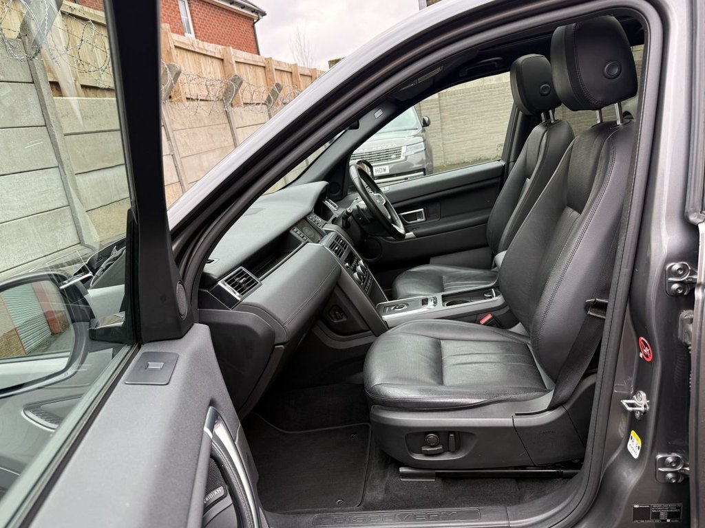 Used Land Rover Discovery Sport 2018 for sale - 77408324: Photo 15