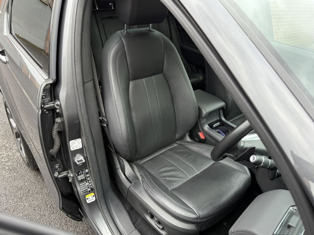 Used Land Rover Discovery Sport 2018 for sale - 77408324: Photo 17