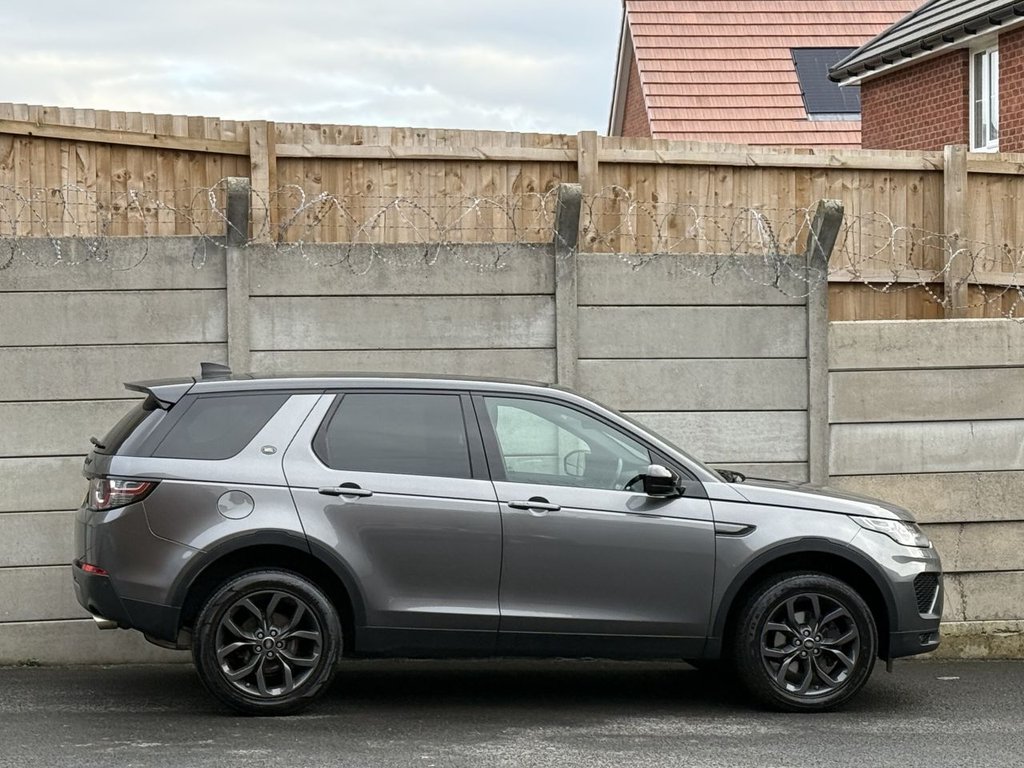 Used Land Rover Discovery Sport 2018 for sale - 77408324: Photo 9