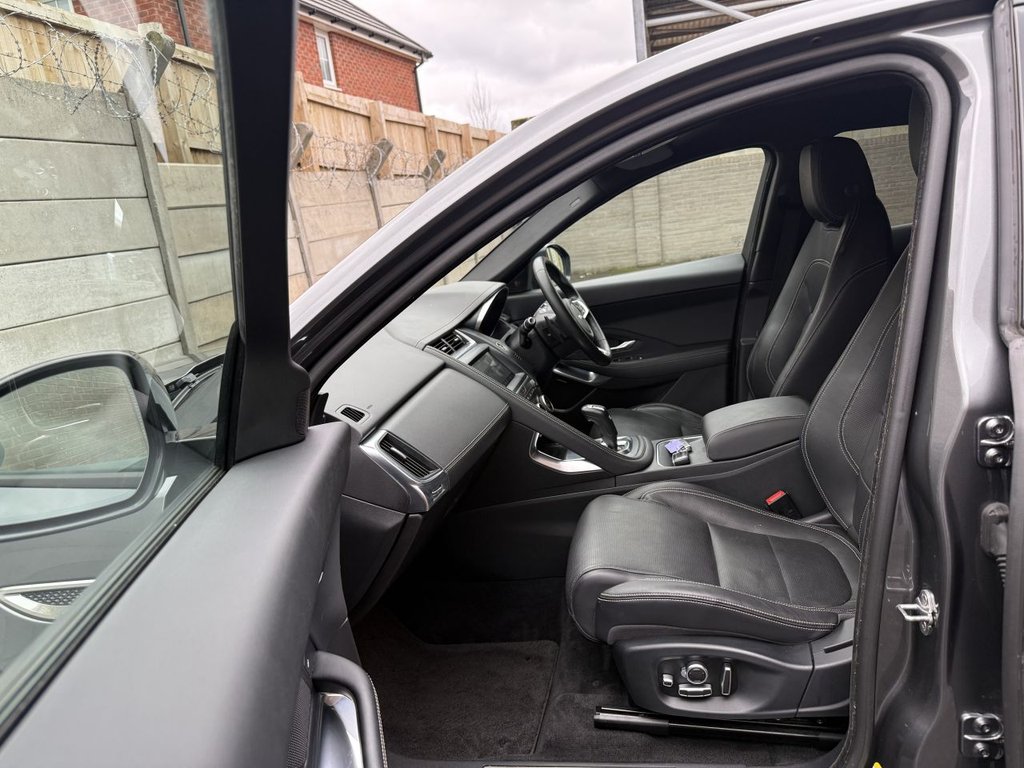 Used Jaguar E-Pace 2018 for sale - 77507875: Photo 15