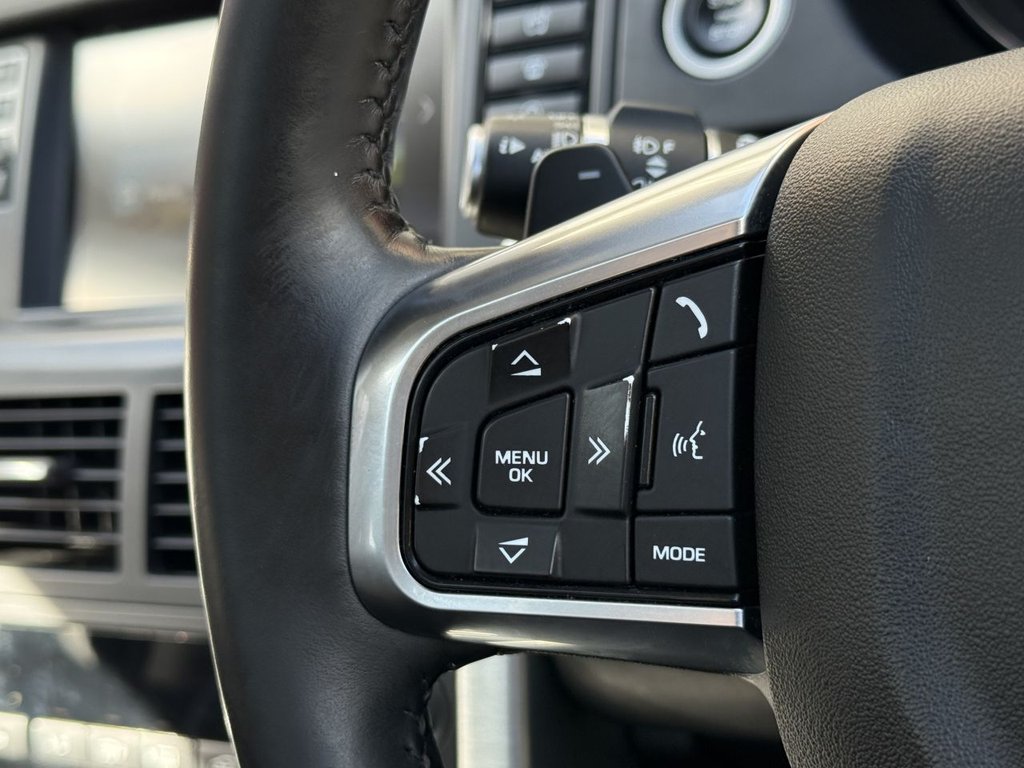 Used Land Rover Discovery Sport 2016 for sale - 78154244: Photo 32