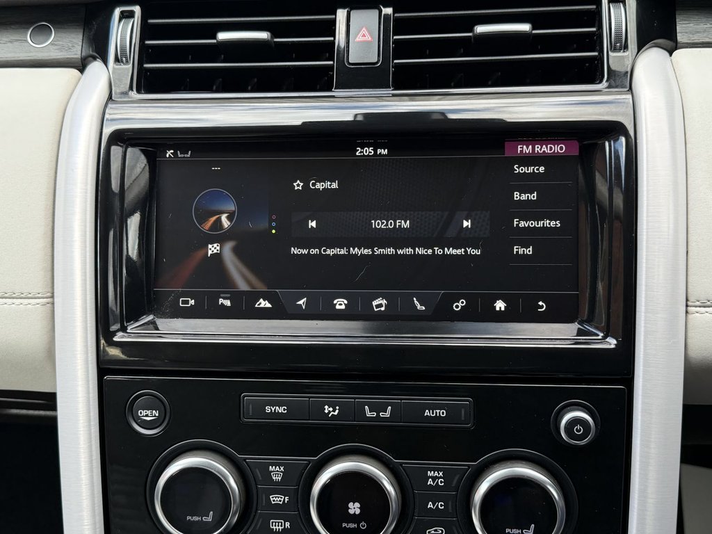 Used Land Rover Discovery 2017 for sale - 76698101: Photo 27