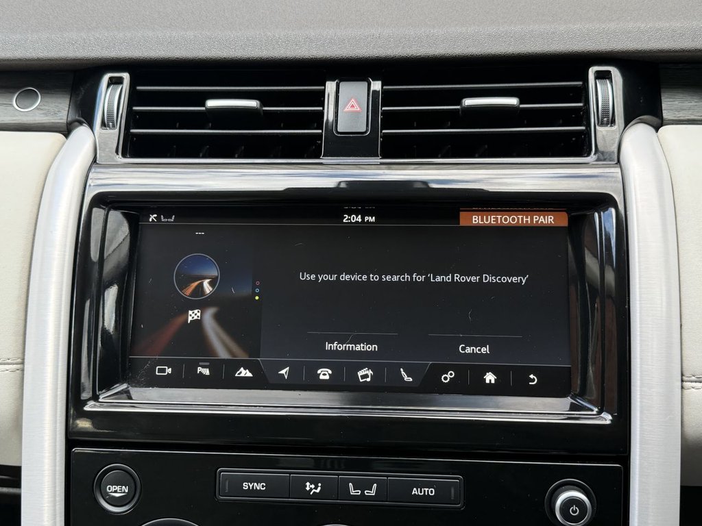 Used Land Rover Discovery 2017 for sale - 76698101: Photo 28