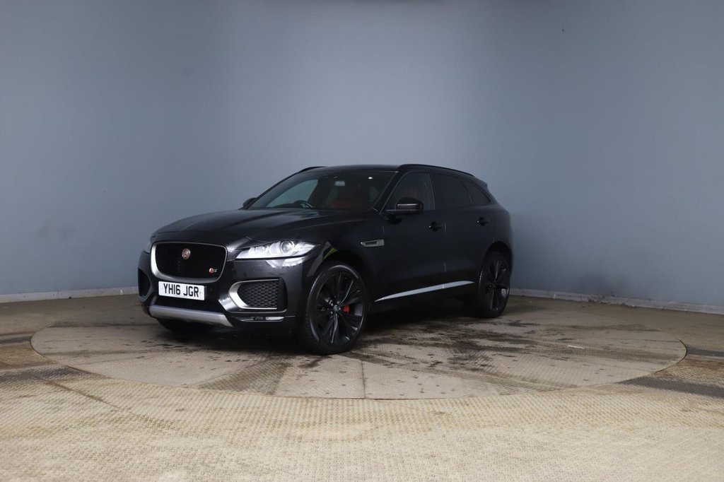 Used Jaguar F-Pace 2016 for sale - 77680977: Photo 12
