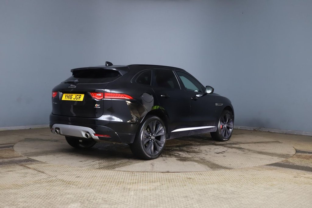 Used Jaguar F-Pace 2016 for sale - 77680977: Photo 5