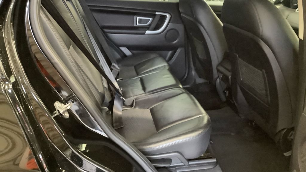 Used Land Rover Discovery Sport 2016 for sale - 77188566: Photo 12