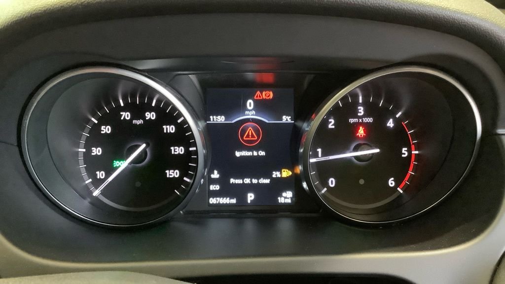 Used Land Rover Discovery Sport 2016 for sale - 77188566: Photo 15