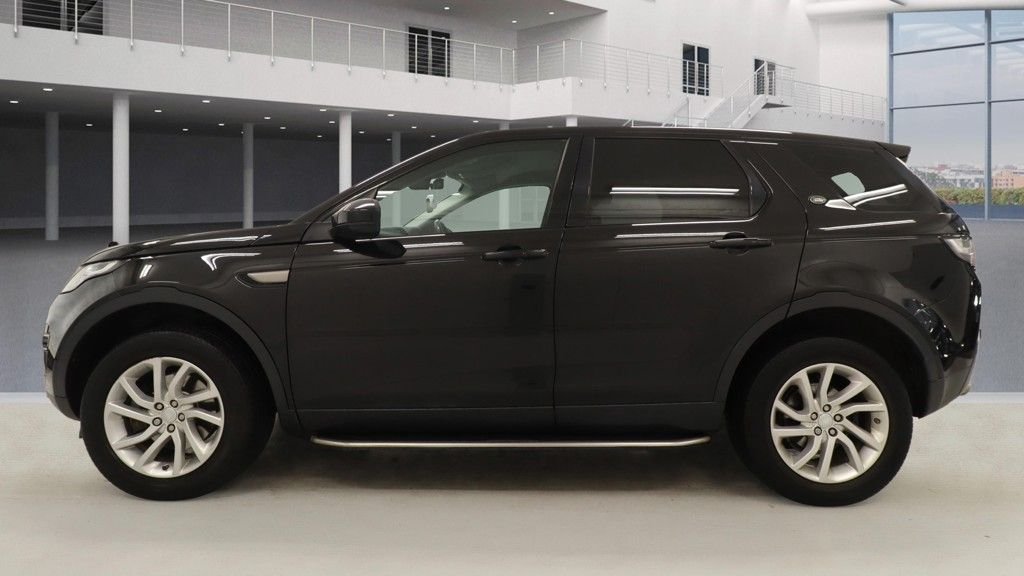 Used Land Rover Discovery Sport 2016 for sale - 77188566: Photo 28