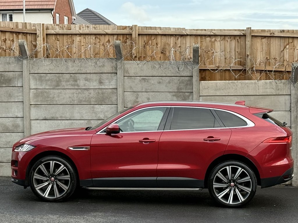 Used Jaguar F-Pace 2017 for sale - 76841326: Photo 10