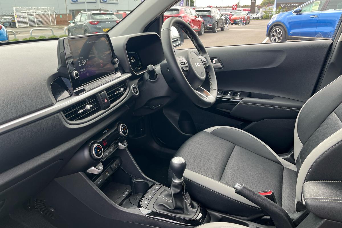 Used Kia XCeed 2022 for sale - 76143128: Photo 2