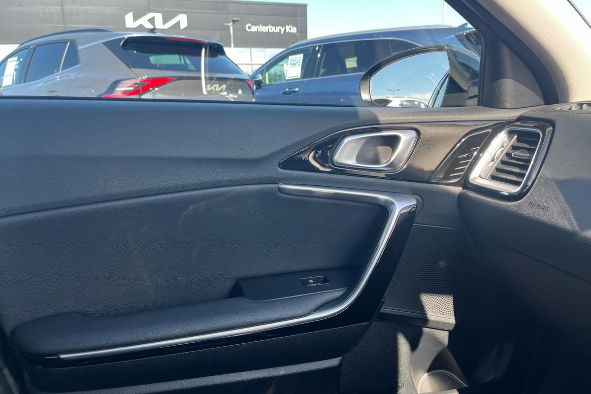 Used Kia Ceed 2022 for sale - 76143167: Photo 11
