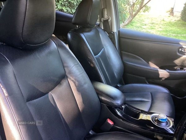 Used Nissan Leaf 2017 for sale - 76095439: Photo 10
