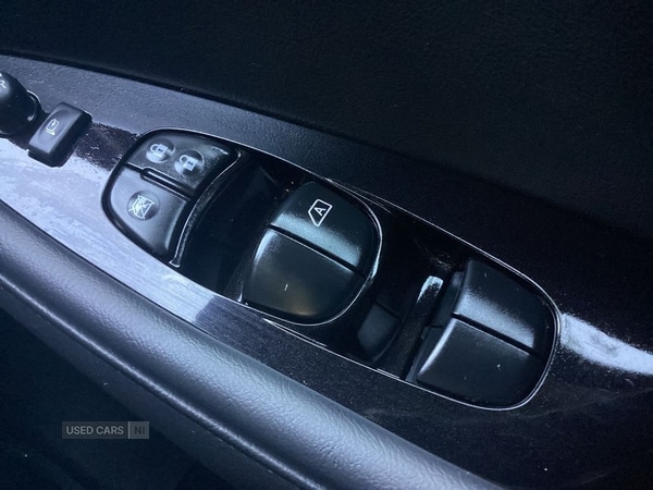Used Nissan Leaf 2017 for sale - 76095439: Photo 13