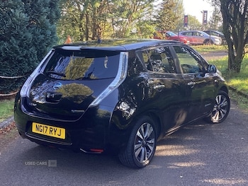 Used Nissan Leaf 2017 for sale - 76095439: Photo 2