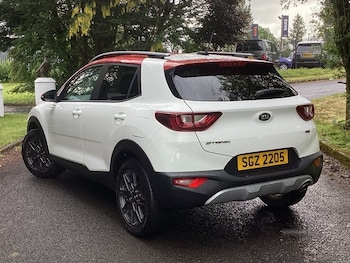 Used Kia Stonic 2020 for sale - 78760165: Photo