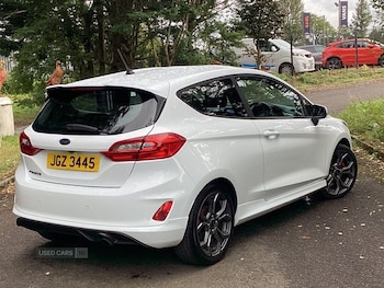 Used Ford Fiesta 2018 for sale - 75941957: Photo