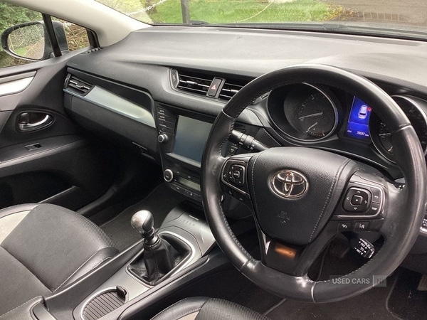 Used Toyota Avensis 2015 for sale - 74188463: Photo 13