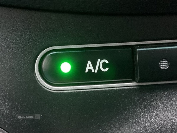 Used Hyundai i10 2010 for sale - 77525399: Photo 18