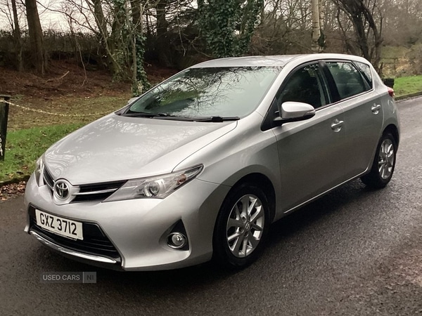 Used Toyota Auris 2014 for sale - 77739009: Photo 3