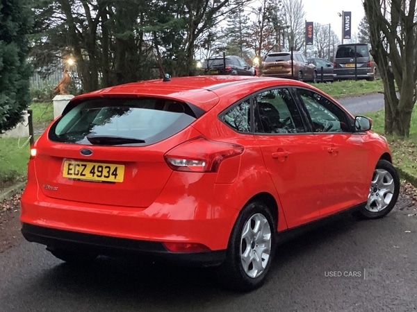 Used Ford Focus 2017 for sale - 77401073: Photo 2