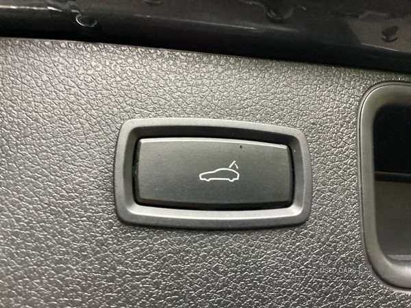 Used Porsche Macan 2020 for sale - 77346111: Photo 23