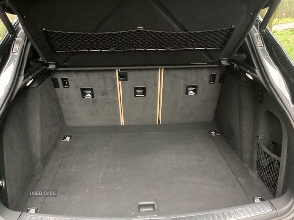 Used Porsche Macan 2020 for sale - 77346111: Photo 24