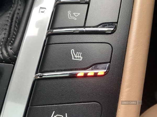 Used Porsche Macan 2020 for sale - 77346111: Photo 29